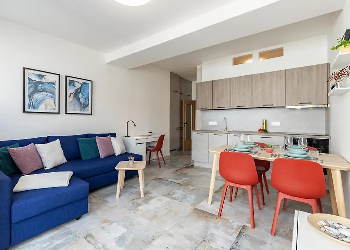 아파트 Fully Equipped With Terraces, Free Garage Parking, Netflix & Ac - By Cz Slapanice